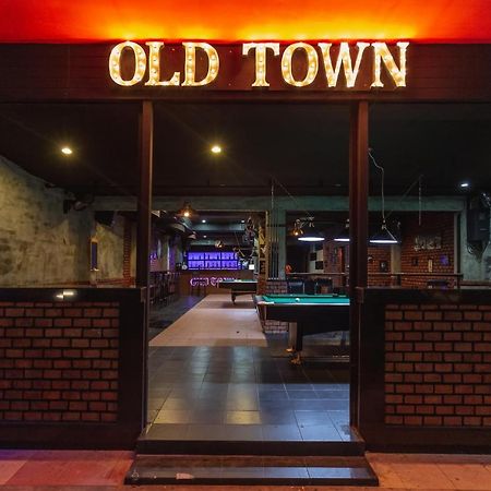 Old Town Hotell Haat Jomtien Eksteriør bilde