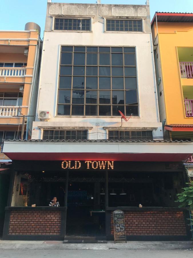 Old Town Hotell Haat Jomtien Eksteriør bilde